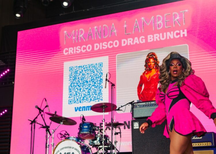 CMA Fest 2026 apresentou seu primeiro Drag Brunch