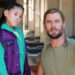 Chris Hemsworth tentou roubar o filho no voo usando o passaporte da filha: 'Eles parecem iguais'