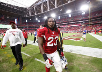 Chris Johnson entre as celebridades com diagnóstico de ELA. Quem são os outros?
