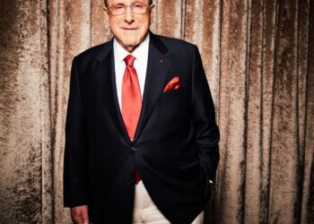 Clive Davis, estrela da indústria musical, morreu aos 94 | Notícias de celebridades