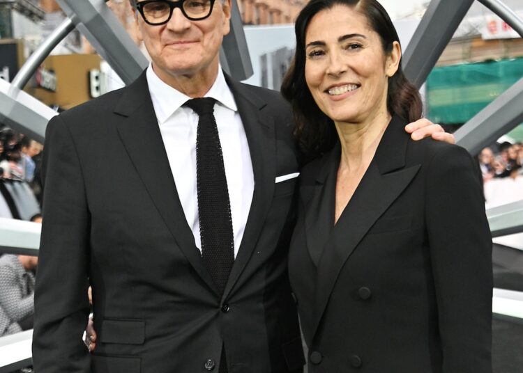 Colin Firth faz rara aparição pública com a namorada Eleonora Perboni
