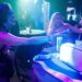 Como Oz na Bourbon Street atrai multidões nas segundas-feiras com karaokê | Entretenimento/Vida