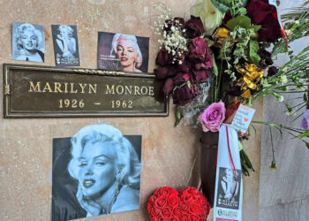 'Coroner to the Stars' de Los Angeles reflete sobre sua 'quase renúncia' pela morte de Marilyn Monroe
