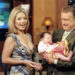 Criador de 'Parks and Rec' compartilha memória 'favorita' do falecido sogro Regis Philbin