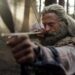 Crítica de 'A Morte de Robin Hood': Hugh Jackman lidera uma reimaginação sombria, brutal e chata do fora-da-lei