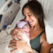 Daryl-Ann Denner dá as boas-vindas ao seu quarto bebê com o marido Daniel com 'One Push in One Minute' (exclusivo)
