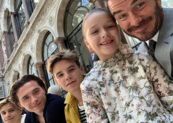 David Beckham acena para Brooklyn Beckham em mensagem do Dia dos Pais