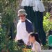 Dua Lipa e Callum Turner mantêm a elegância após as festividades de casamento que duram a noite toda