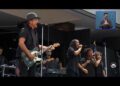 Eddie Vedder estreia nova música na inauguração do Centro Presidencial Obama