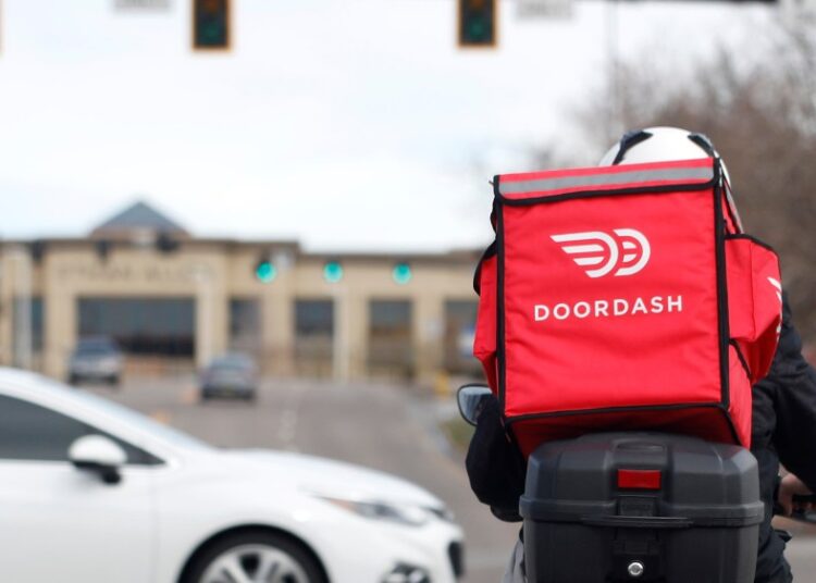 Entrega noturna do DoorDash Entertainment Essentials: Inscreva-se