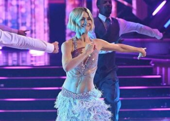 Entrevista: Julianne Hough sobre o legado, a música e seu papel favorito em 'Dancing with the Stars'