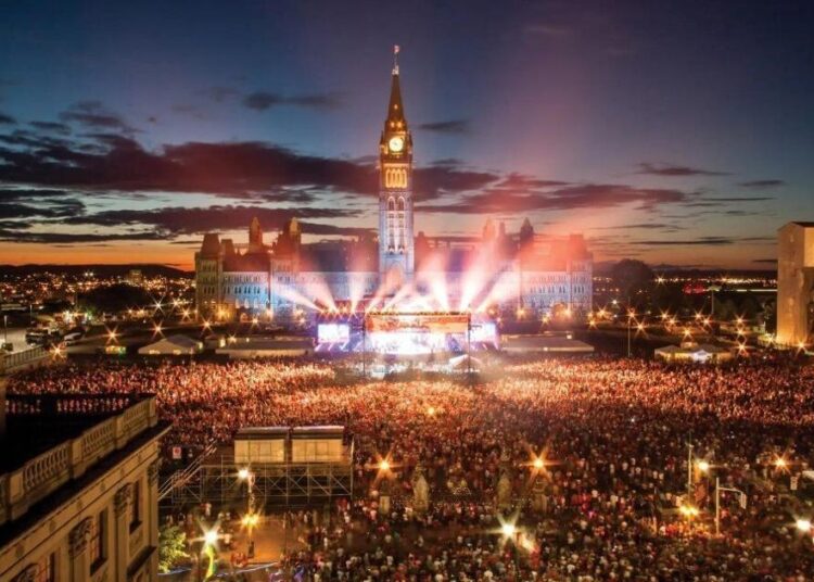 Eventos do Dia do Canadá em Ontário: fogos de artifício, música, festivais