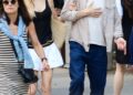 Ex-Jason Biggs e Jenny Mollen dão os braços nas primeiras fotos desde a chocante notícia do divórcio