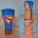 Fãs do filme 'Supergirl' trollam o copo colecionável mais perturbador de todos os tempos