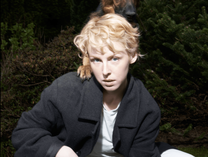 Fenne Lily anuncia novo álbum ‘Win Win’: Ouça “Uh Huh”