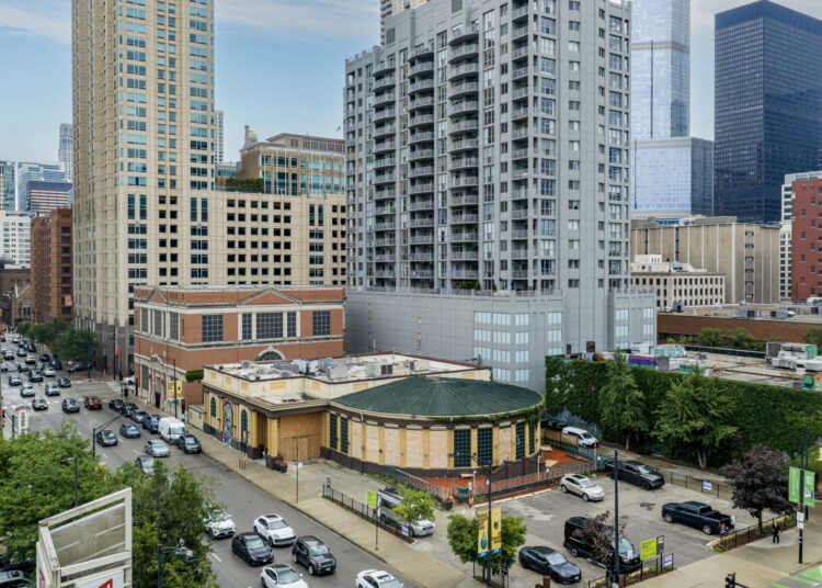Investidor de entretenimento de Nashville fecha acordo para site de Hard Rock em Chicago