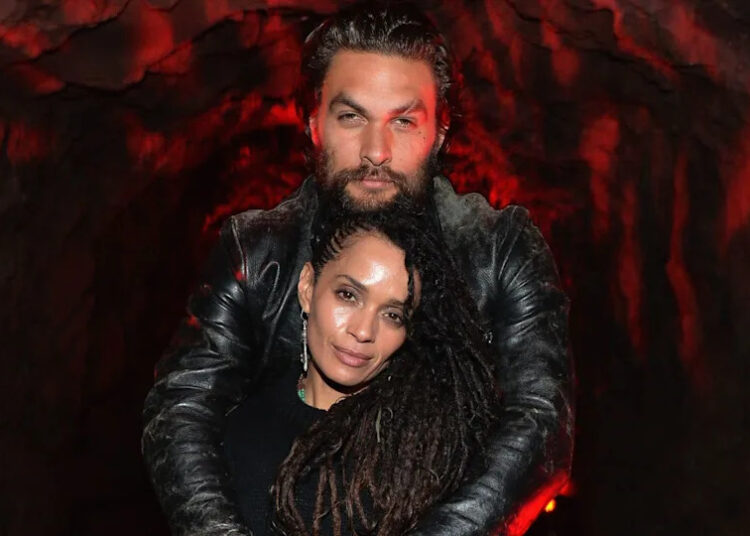 Jason Momoa Kids e Lisa Bonet participam do evento ‘Supergirl’