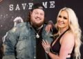 Jelly Roll abandonou a aliança de casamento no CMA Fest em meio ao divórcio de Bunnie