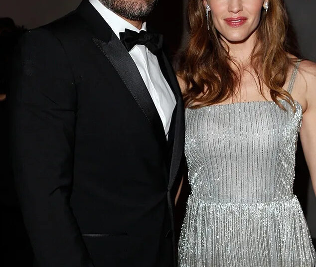 Jennifer Garner compartilha fotos raras de Ben Affleck e seus filhos