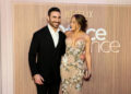 Jennifer Lopez estabelece o recorde direto sobre os rumores de namoro de Brett Goldstein