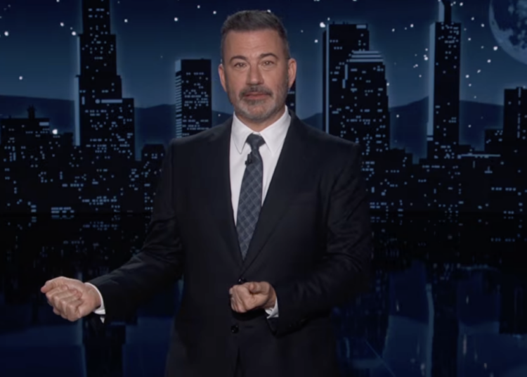 Jimmy Kimmel faz uma piada brutal sobre a piscina memorial de Trump ficar verde