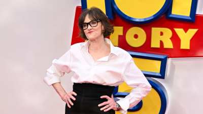 Joan Cusack fala sobre se afastar de Hollywood