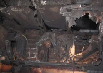 Kat Von D acusada de incendiar uma casa alugada em Los Angeles com velas pelo filho do proprietário
