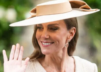 Kate Middleton cruza o caminho do ex-namorado no casamento real