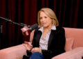 Katie Couric se lembra de ter sido 'Gaslit' nas entrevistas de '60 minutos' com Lady Gaga e Hillary Clinton: 'It Made Me Insane'