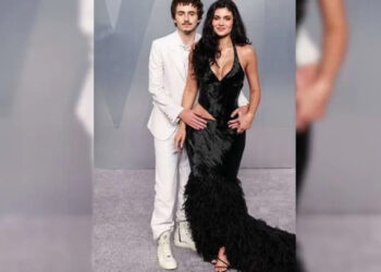 Kylie Jenner e Timothée Chalamet estão 'empenhados no longo prazo' após uma escapadela romântica em Hamptons: Insider
