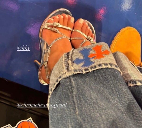Kylie Jenner fala sobre seu “guarda-roupa de verão perfeito” ao lançar a nova coleção Khy