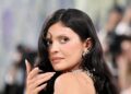 Kylie Jenner processada por personal chef que abortou no trabalho