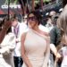 Lewis Hamilton abraça Kim Kardashian no segundo dia do Grande Prêmio de Mônaco