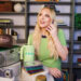 Lindsay Lohan avalia quais palavras-chave da geração Z ela considera 'fofas' e quais são 'preguiçosas' (exclusivo)