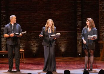 Lutando 'Celebrity Autobiography' anuncia fechamento antecipado da Broadway