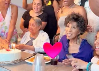 Marla Gibbs de “The Jeffersons” comemora seu 95º aniversário cercada por entes queridos