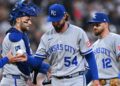 Mitch Spence, do Royals, faz história errada contra White Sox