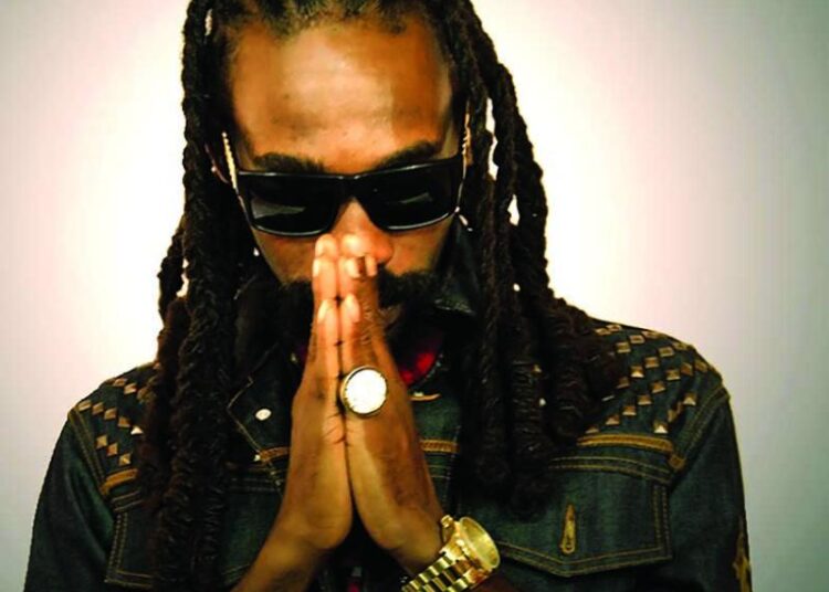 Munga busca novas músicas e apresentações internacionais após o fim da provação legal | Entretenimento