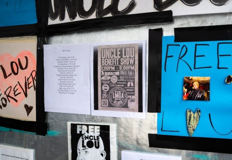 Músicos de Orlando se enfureceram fora e dentro do Uncle Lou's Entertainment Hall neste fim de semana para o show beneficente 'Free Uncle Lou'