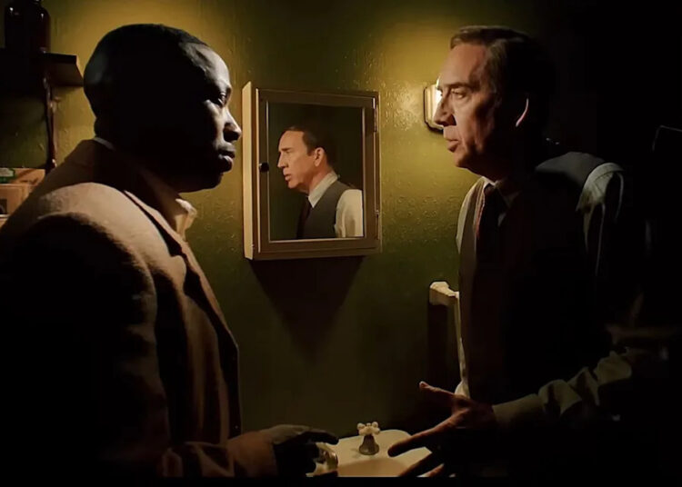 Nicolas Cage e Lamorne Morris se uniram por causa do amor compartilhado por relógios no set de “Spider-Noir” (exclusivo)