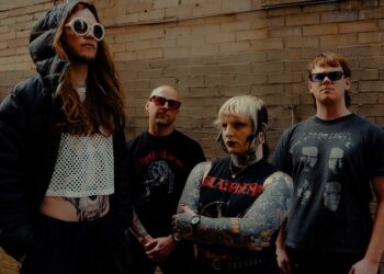 No Cure lança novo videoclipe para “Slowly Turning Blue”