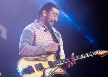 Noah Kahan provoca mudanças no setlist da turnê de 2026 após o show de estreia