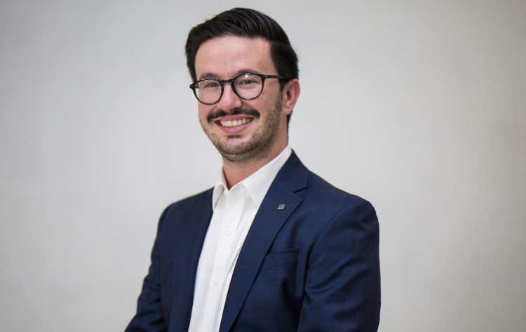 Novo diretor musical da Syracuse Orchestra: Austin Chanu
