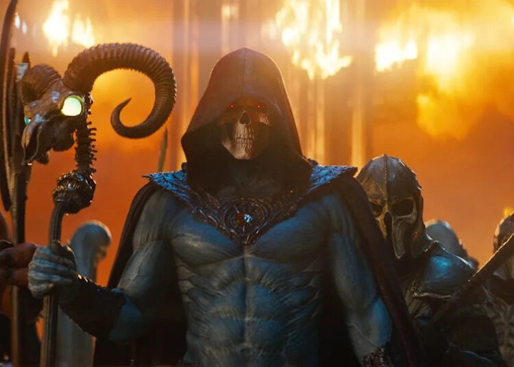 O cineasta de Masters of the Universe, Travis Knight, diz que a IA pode beneficiar a indústria do entretenimento - mas apenas se for usada como uma 'ferramenta ou muleta' e não como um substituto para os 'incríveis criativos que fazem filmes'
