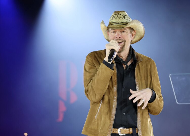 O evento de caridade Golf Classic da cidade natal de Toby Keith retorna para seu 22º ano