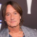 O novo álbum de Keith Urban, ‘Flow State’, oferece conforto em meio a lutas pessoais