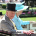 O rei Charles ressurge pelo quarto dia em Ascot em meio a relatos chocantes do príncipe Harry