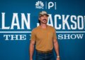O show 'Last Call' de Alan Jackson apresenta homenagens a todas as estrelas
