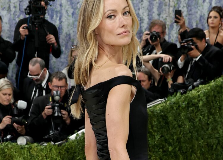 Olivia Wilde quebra o silêncio no drama Don't Worry Darling 4 anos depois
