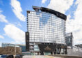 PARA CIMA E PARA CIMA – Simplesmente Buckhead